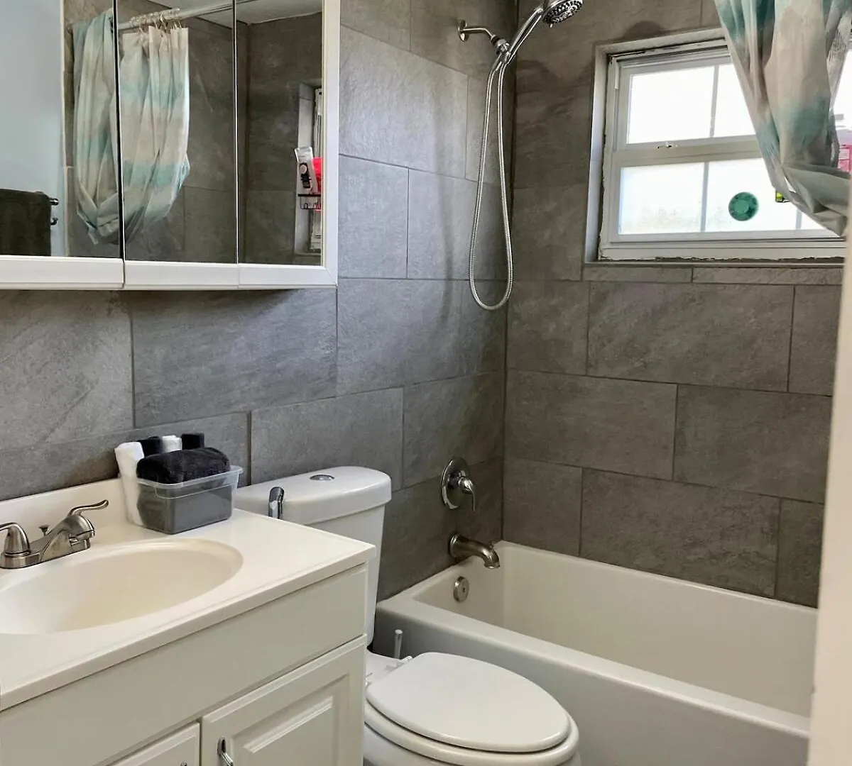 Gulfside Getaway - Beaches & Downtown Bradenton Villa