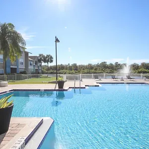 Apartment Viagem Stylish 1br With Balcony Pool Gym, Bradenton